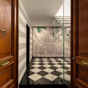 Ingresso agli appartamenti