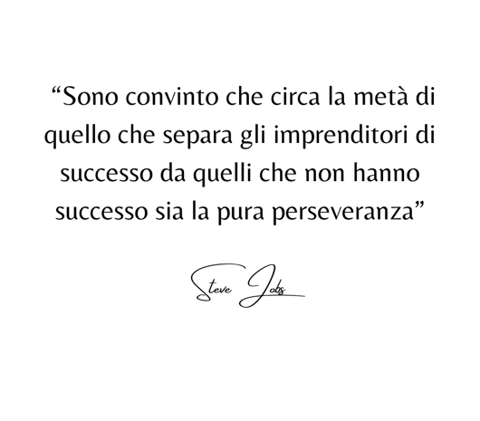 sfondo azzurro pelle chiaro