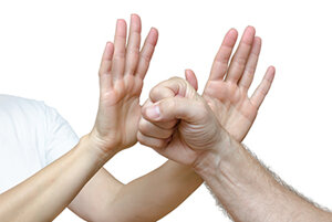 difesa-personale-i-sette-cedri-basta-violenza.jpeg