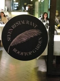 L'ingresso al ristorante