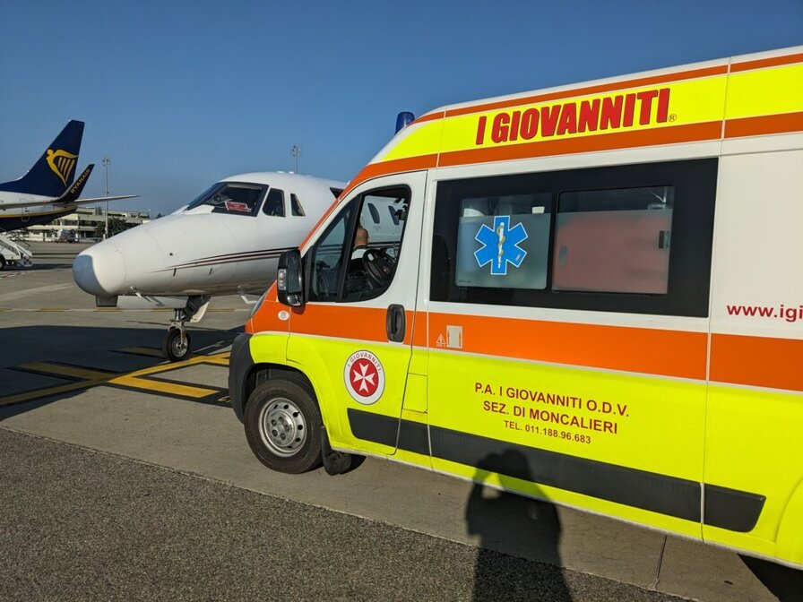 trasporto sanitario areoporto caselle (10).jpeg