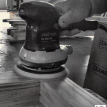 maniero-leonardo-levigatura-a-mano