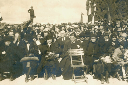 48d35cdbe6539d419be5bb32bb35f71175ac246d