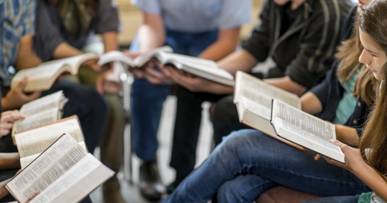 small-group-bible-study.jpeg small-group-bible-study.jpeg