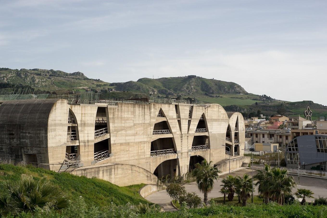 TEATRO CONSAGRA - IL MINISTERO DEVE RIVALUTARE IL PROGETTO DI RECUPERO DELL'OPERA