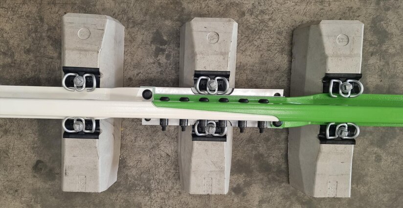 c6d7c72de013442d426292a3bb6608935c4ec51c c6d7c72de013442d426292a3bb6608935c4ec51c