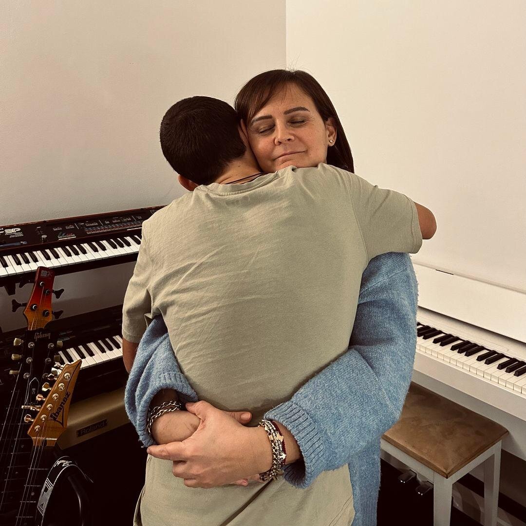 COME PASSARE DALLA RABBIA CHE PROVI PERCHE' TUO FIGLIO VUOLE SEMPRE AVERE L'ULTIMA PAROLA SU TUTTO, ALLA GIOIA DI VEDERLO CORRERE DA TE PER ABBRACCIARTI