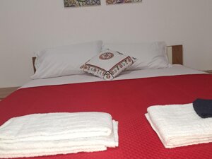 disposizione con letto matrimoniale