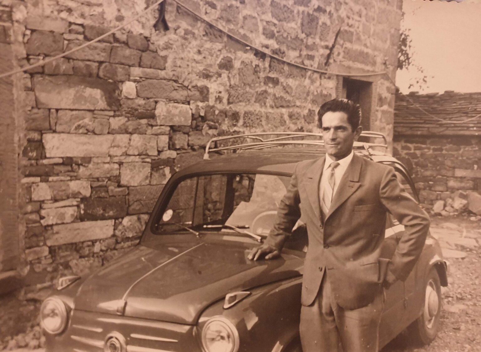 6db0bd9c56a02bc5069f0a3d75398a45ddd1648f