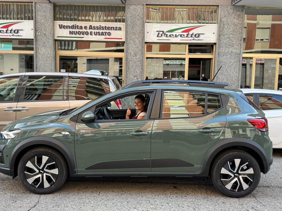 dacia sandero stepway.jpeg