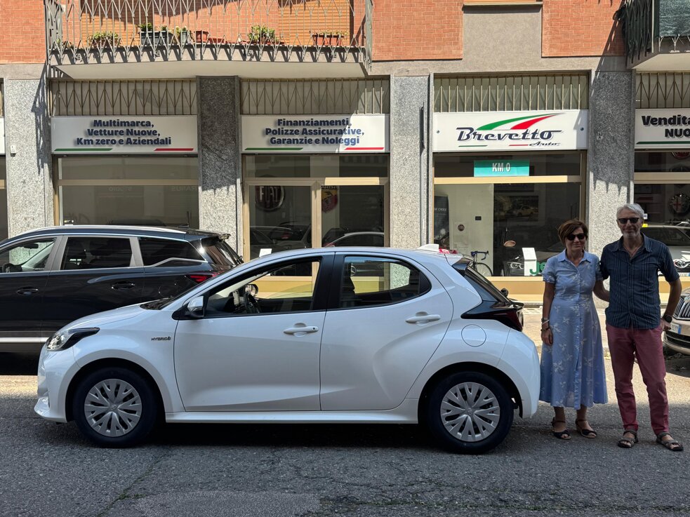toyota yaris usata.jpeg