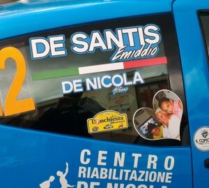 Alfonso De Nicola medico ufficiale della SCC NAPOLI CALCIO ci ha scelto per i suoi Sticker da gara.