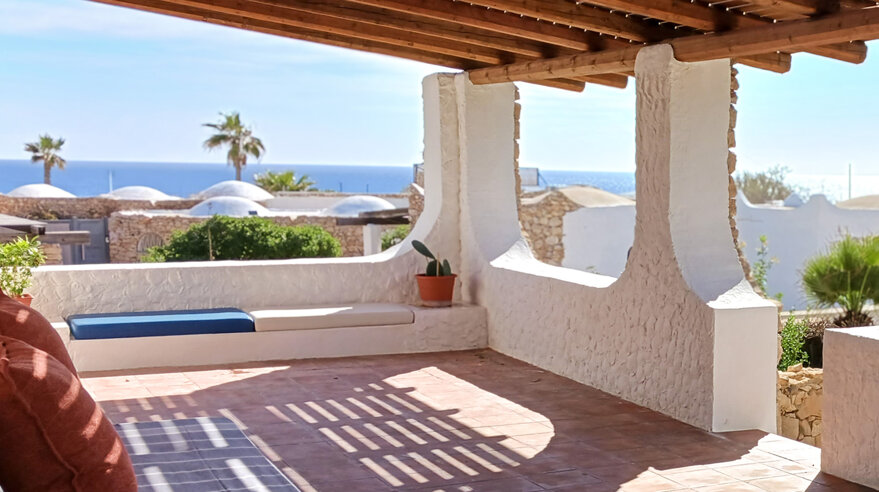 Casa Levante patio esterno