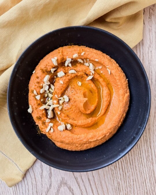 Hummus con peperoni