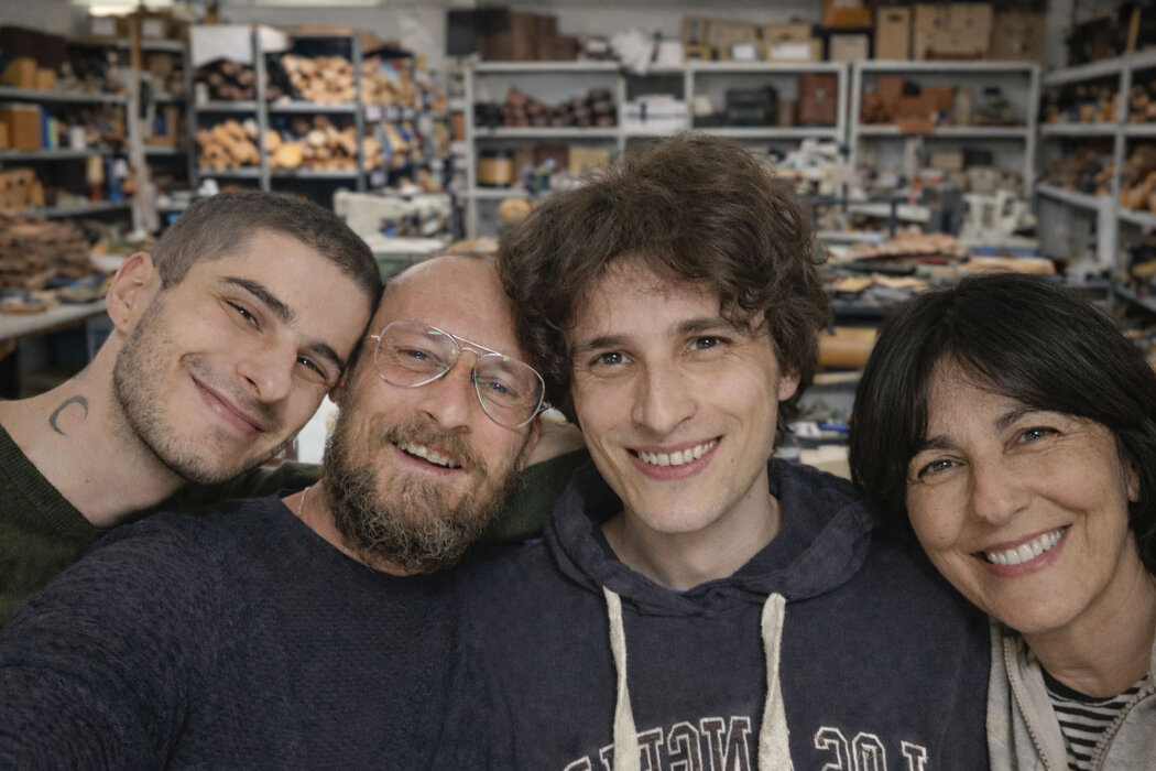 the-family-top.jpeg