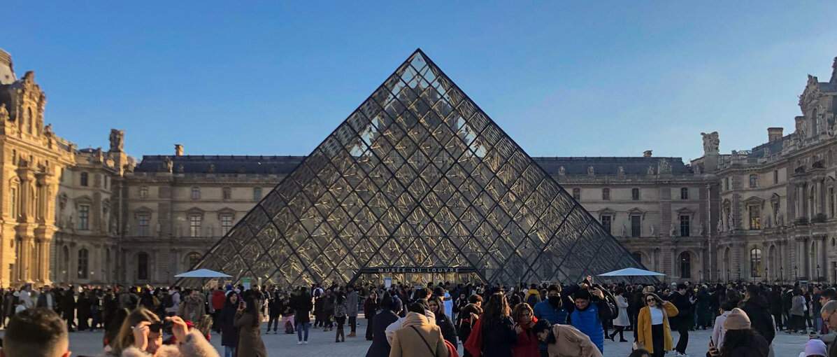 piramide louvre 2.jpeg piramide louvre 2.jpeg