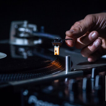 Italy wedding dj cost Italy wedding dj cost choose your best solution and quote. Dj Gianpiero Fatica