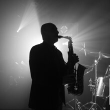 Sax performance dance party with Djset DJSet Roma, DjSax Mobile show in Italy. Events, Weddings, Corporate. Dj Gianpiero Fatica