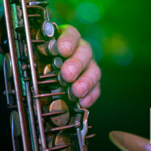 Mobile music service. Djset Roma DjSax Entertainment and party in Italy for clubs, weddings, corporate, meetings.