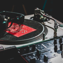 Dj oldschool Gianpiero Fatica, Rome, Italy Dj oldschool Gianpiero Fatica, Italy. Party, entertainment, weddings, luxury, business, corporate.