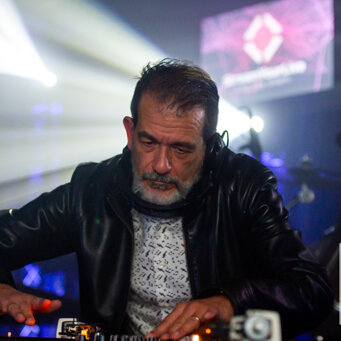 Wedding dj package Wedding dj package for music party in Italy. Dj Gianpiero Fatica