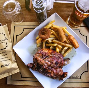 pollo alla brace e patatine