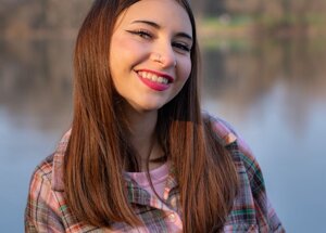 foto%20profilo%20angela%20de%20caro.jpeg