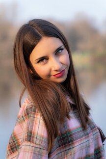 foto profilo angela de caro.jpeg