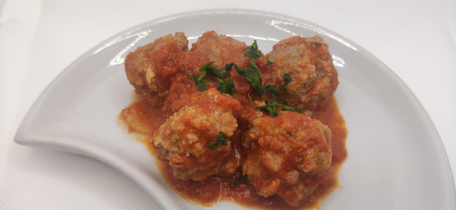 POLPETTE AL SUGO - MY COMFORT FOOD POLPETTE AL SUGO - MY COMFORT FOOD