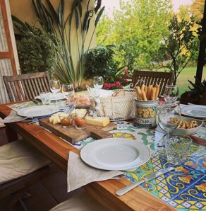 eyJlbiI6IkhPTUVSRVNUQVVSQU5UIn0=