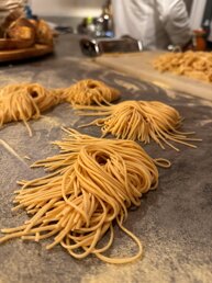 eyJlbiI6IkZSRVNIIFBBU1RBIFRBR0xJT0xJTkkifQ==