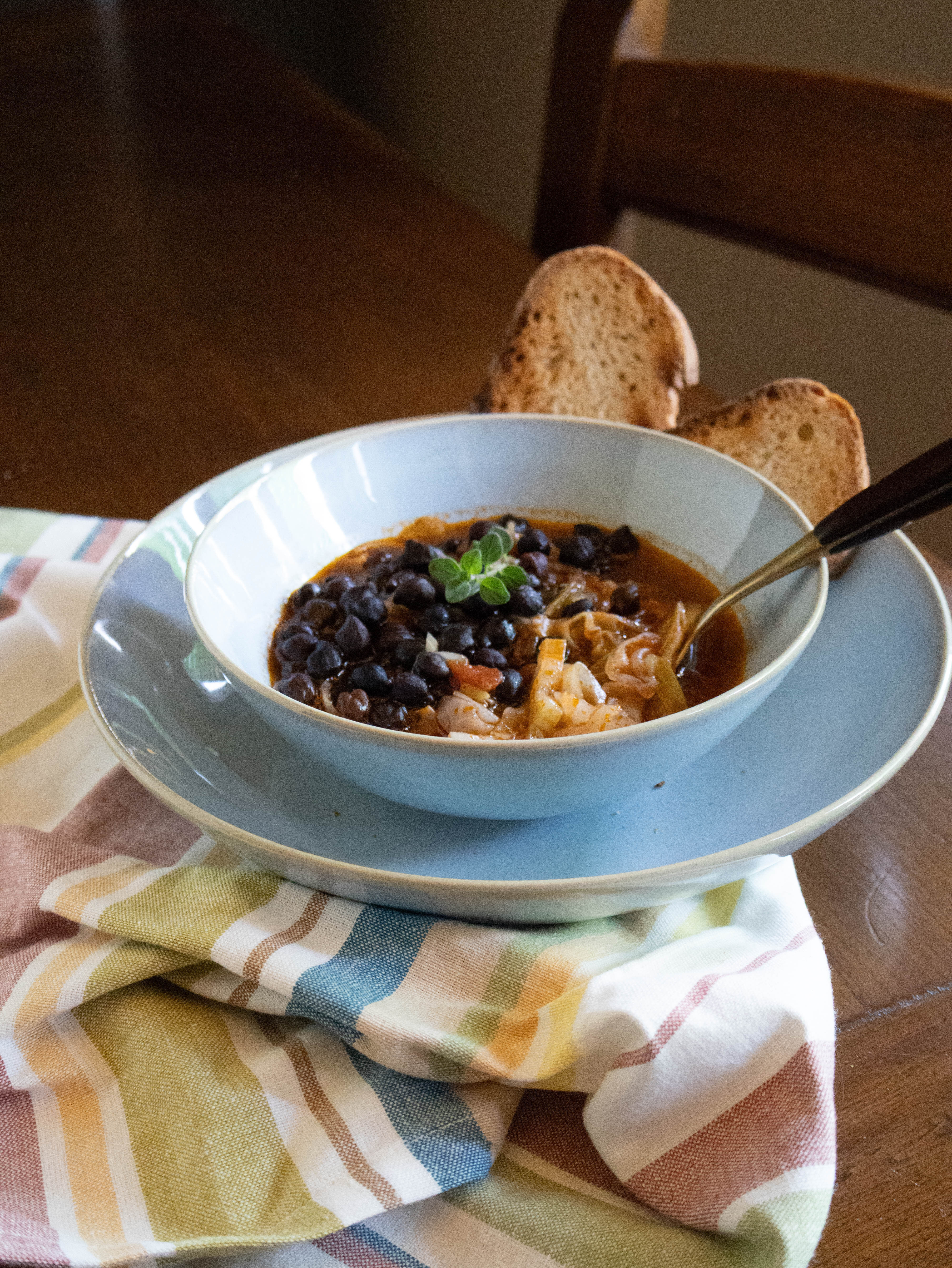 Cacciucco di ceci neri della Murgia Cacciucco di ceci neri della Murgia