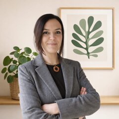 dott.ssa zinni.jpeg dott.ssa zinni.jpeg