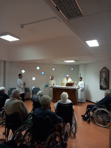 inaugurazione cappella rsa caglio_26 (6).jpeg