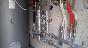 d06ea767811f4b8e4c96aa67bdc8e7328bf70d0d