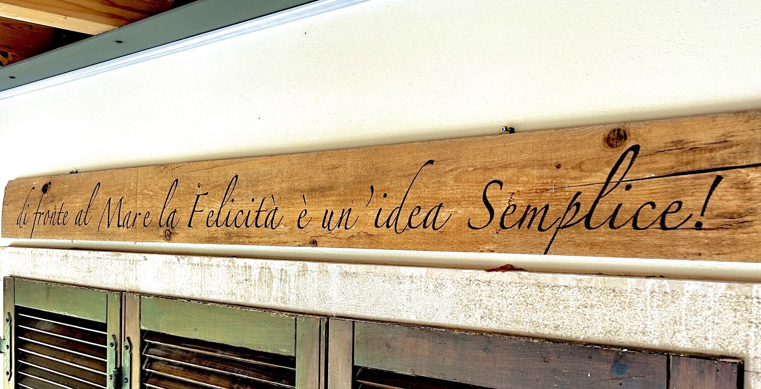 felicità.jpeg felicità.jpeg