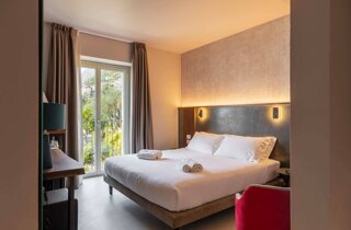 azzurra%20(6).jpeg azzurra%20(6).jpeg