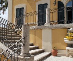 Villa Pantiera Martinsicuro scala esterna