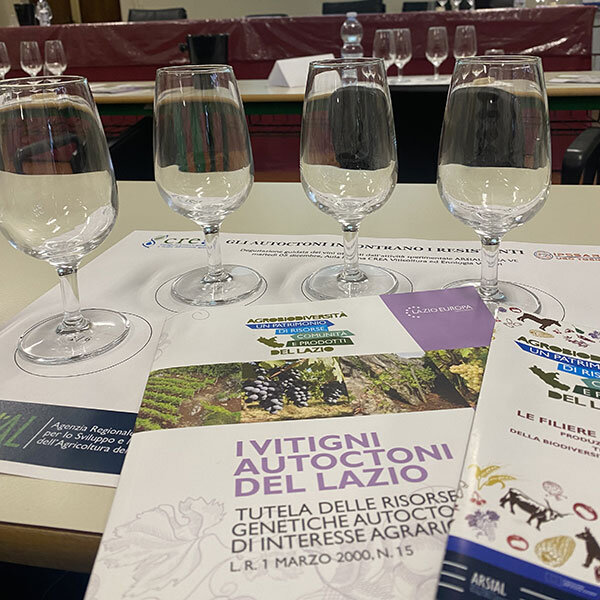 Lazio's Native Grapes Meet Resistant Vines Lazio's Native Grapes Meet Resistant Vines