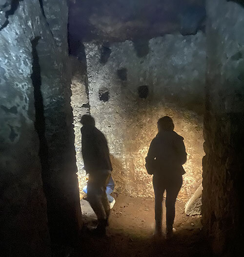 Mysteries Unearthed: Exploring the Hidden History Beneath Us Mysteries Unearthed: Exploring the Hidden History Beneath Us