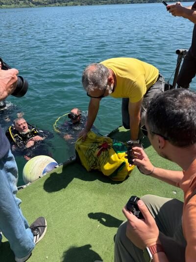 Experimental Underwater Cellar: Aging Wine Beneath Lake Nemi