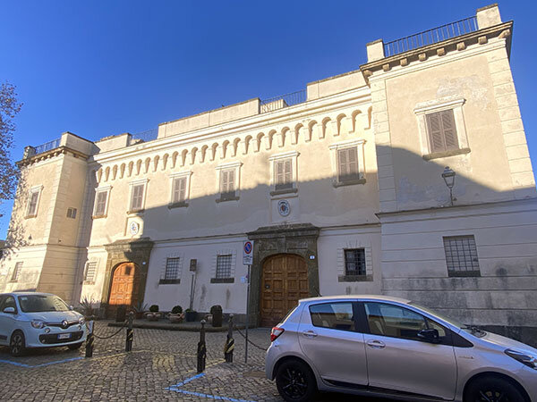 palazzo-vescovile-frascati-backjpg.jpeg