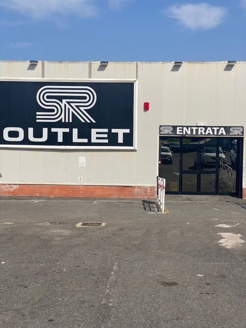 sorelle-ramonda-outlet-2.jpeg