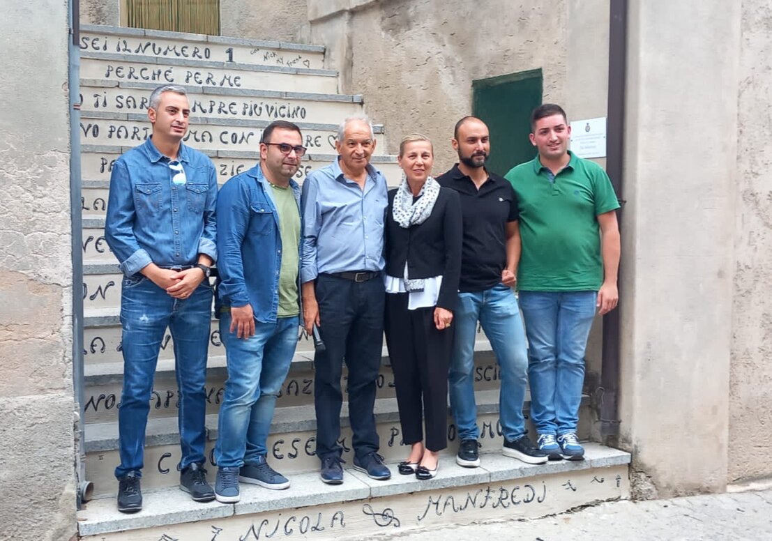 e7ed28683cda67281c8658bb44b4eb83ec9a9183