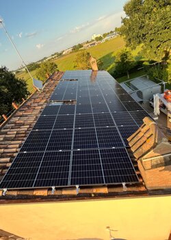 9b4f5c73-ecc7-4c58-8d25-1fbffd262409