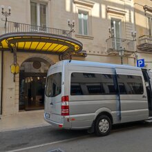 Minibus con autista per tour nel Salento Minibus con autista per tour nel Salento