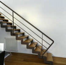 Residenza privata RS_TA Dettaglio scala soppalco cucina