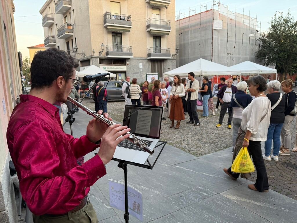 La lingua che accoglie: una festa di culture e incontri La lingua che accoglie: una festa di culture e incontri
