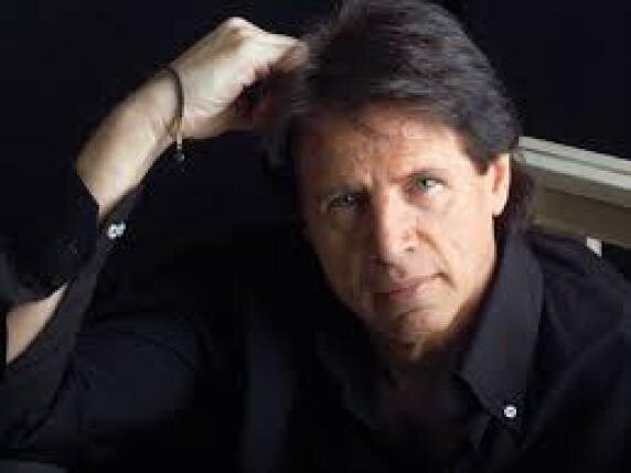 Sandro Giacobbe, addio a una voce indimenticabile della musica italiana