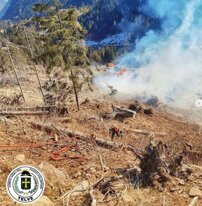 Incendio Boschivo 22/03/2022_1 CREDITS VVF TELVE INSTAGRAM Incendio Boschivo 22/03/2022_1 CREDITS VVF TELVE INSTAGRAM